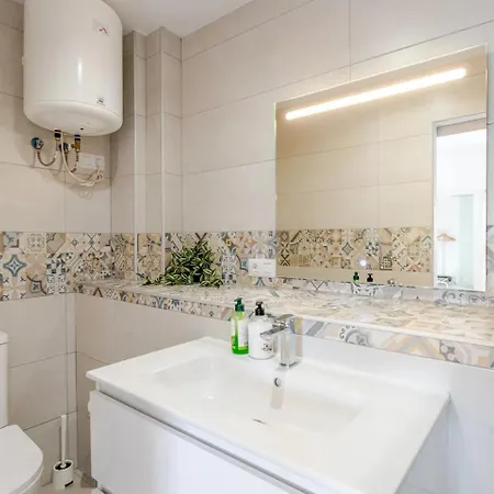 Casa Leo, Rural House With Garden, Adeje, Menores Apartment